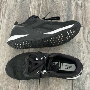Reebok Black and White X1 Cross Trainer